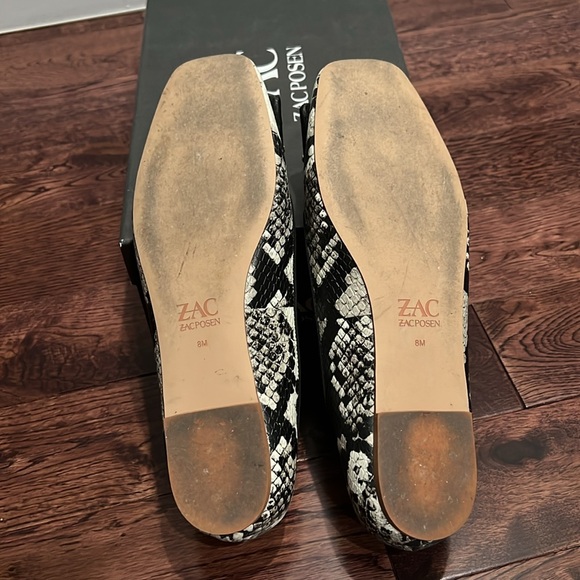 ZAC POSEN size 8 snake print flats - Picture 4 of 4